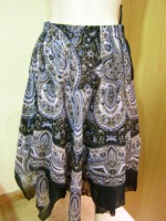 Falda de picos estampada