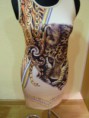 Vestido con tigre
