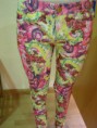 Pantalon vaquero estampado